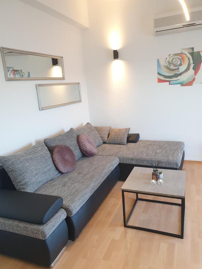 Apartment Zadoda 奥米什 外观 照片