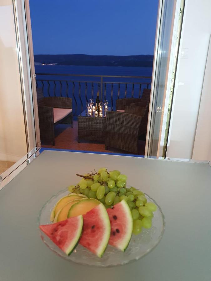 Apartment Zadoda 奥米什 外观 照片