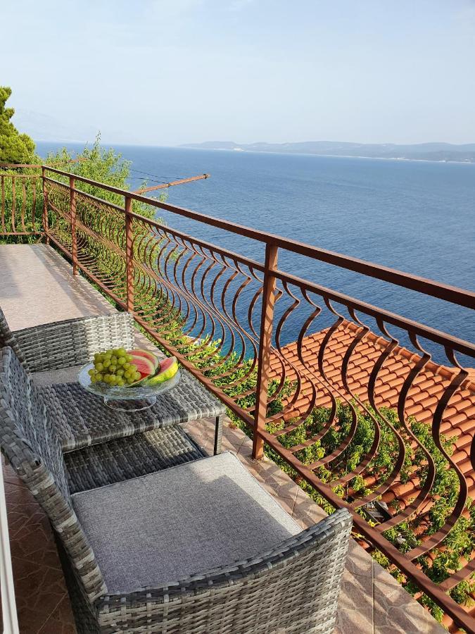 Apartment Zadoda 奥米什 外观 照片