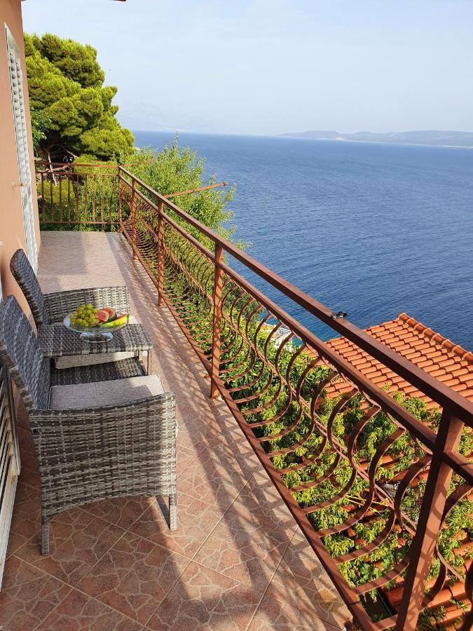 Apartment Zadoda 奥米什 外观 照片